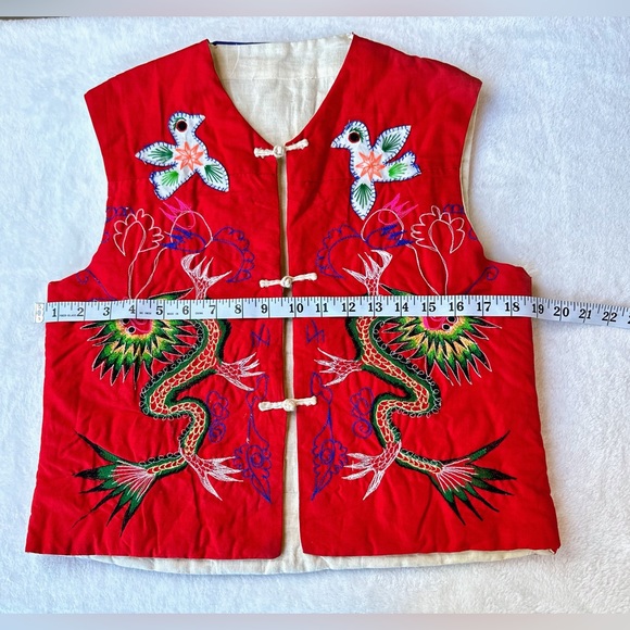 embroidered dragon design patchwork vest size Medium year of the dragon - Picture 4 of 10